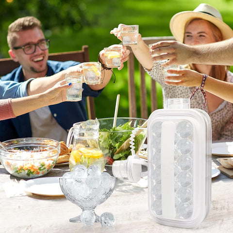2-in-1 Ice Cube Tray Kettle – Portable Ice Sphere Maker for Instant Chilling Anywhere